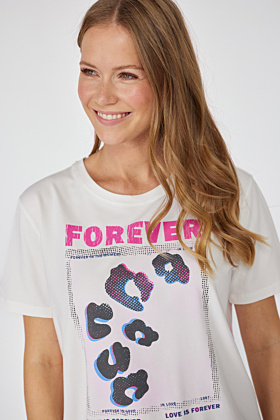 T-Shirt "Love is Forever"